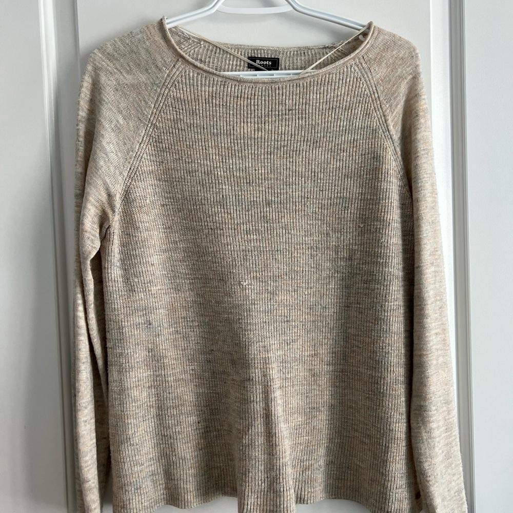 Roots heathered sweater, sz M
